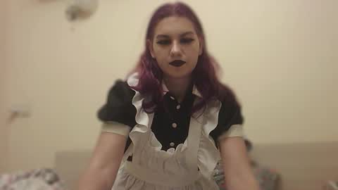 Snapshot of rainyvibe_ chatting on 10/22/25, 05:45 rainyvibe_ online show from 10/22/25, 05:45