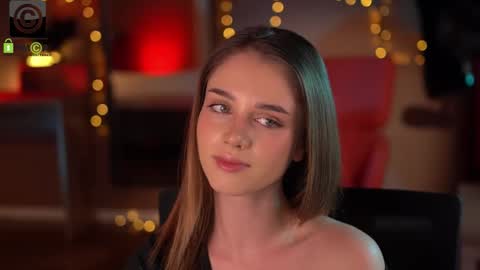 Raisa online show from 01/11/26, 05:51