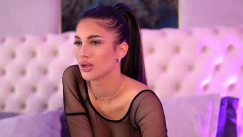 Raisa online show from 03/06/25, 06:05