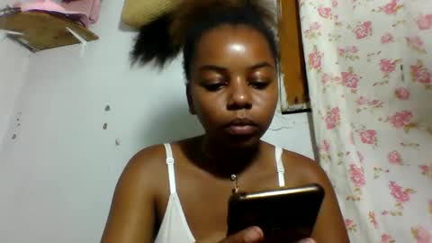 raissa38 online show from 11/24/25, 07:02