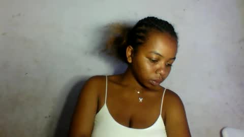 raissa38 online show from 12/04/25, 09:23