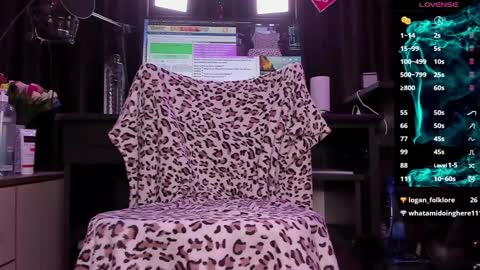 Laura online show from 01/15/25, 08:41