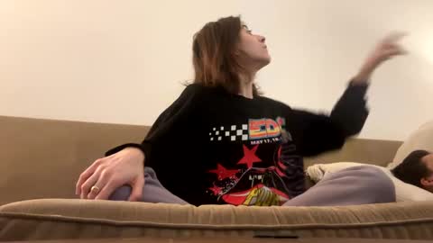 Ray Ray online show from 02/10/25, 06:09