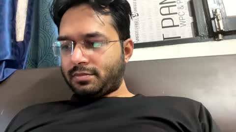 Snapshot of raj_maheesh chatting on 01/17/25, 06:36 raj_maheesh online show from 01/17/25, 06:36