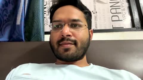 Snapshot of raj_maheesh chatting on 02/15/25, 05:09 raj_maheesh online show from 02/15/25, 05:09