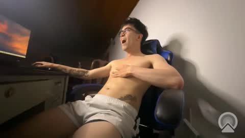 Enzo online show from 02/13/26, 05:58