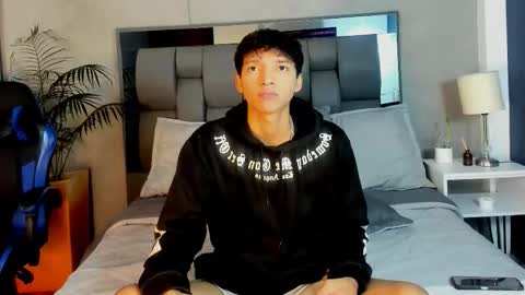 Ralf Bauer online show from 09/21/25, 03:30