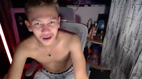 ralfhuge24 online show from 03/27/26, 12:16