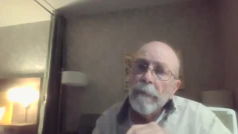 Snapshot of ralphcates9 chatting on 05/20/26, 12:06 ralphcates9 online show from 05/20/26, 12:06