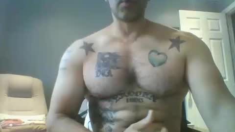 Snapshot of ralphiex7 chatting on 10/11/25, 04:05 Ralphie X online show from 10/11/25, 04:05