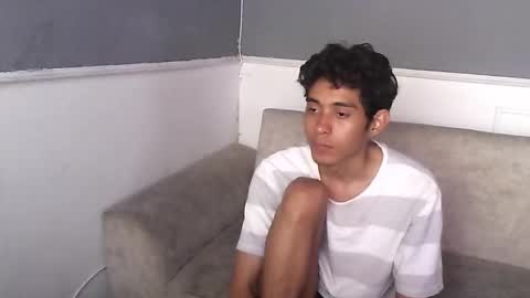 Snapshot of rami_hot0 chatting on 10/28/25, 03:47 rami_hot0 online show from 10/28/25, 03:47