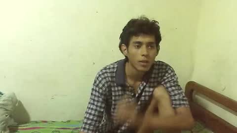 Snapshot of rami_hot0 chatting on 11/14/25, 04:38 rami_hot0 online show from 11/14/25, 04:38