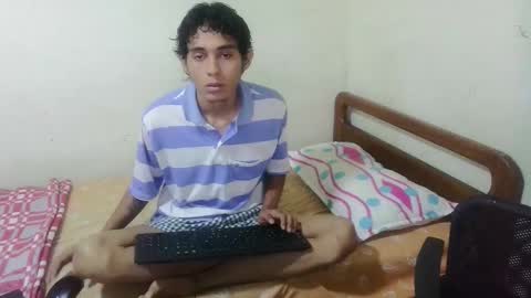 Snapshot of rami_hot0 chatting on 12/18/25, 06:25 rami_hot0 online show from 12/18/25, 06:25