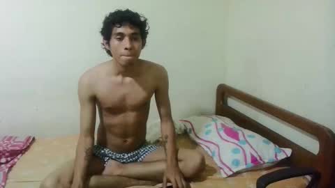 Snapshot of rami_hot0 chatting on 12/20/25, 03:57 rami_hot0 online show from 12/20/25, 03:57