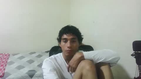 Snapshot of rami_hot0 chatting on 01/13/26, 12:27 rami_hot0 online show from 01/13/26, 12:27