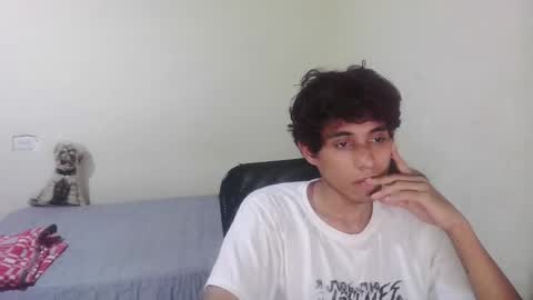 Snapshot of rami_hot0 chatting on 03/21/26, 11:19 rami_hot0 online show from 03/21/26, 11:19