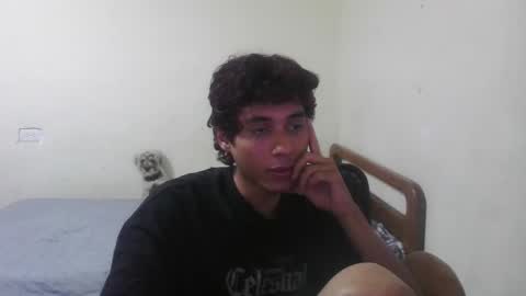 Snapshot of rami_hot0 chatting on 03/22/26, 05:27 rami_hot0 online show from 03/22/26, 05:27