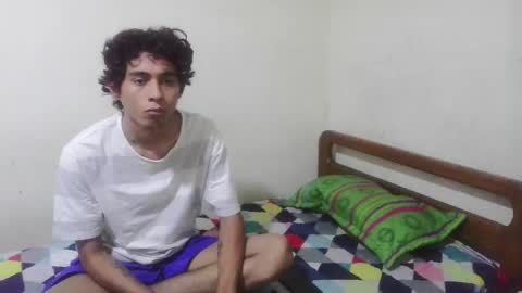 Snapshot of rami_hot0 chatting on 04/27/26, 03:43 rami_hot0 online show from 04/27/26, 03:43