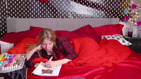 Snapshot of ramichick chatting on 12/07/24, 05:37 Rami online show from 12/07/24, 05:37