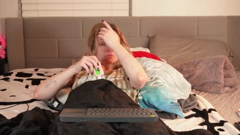 Snapshot of ramichick chatting on 02/02/25, 09:40 Rami online show from 02/02/25, 09:40