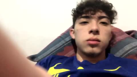 Snapshot of ramiroo2312 chatting on 09/16/25, 12:11 ramiroo2312 online show from 09/16/25, 12:11