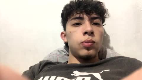 Snapshot of ramiroo2312 chatting on 10/04/25, 01:58 ramiroo2312 online show from 10/04/25, 01:58