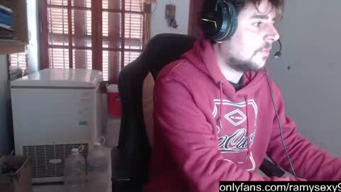 Snapshot of ramisexyloveyou chatting on 06/25/26, 03:16 Ramiro online show from 06/25/26, 03:16