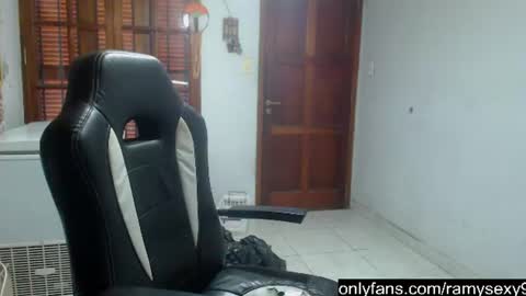 Snapshot of ramisexyloveyou chatting on 06/26/26, 01:26 Ramiro online show from 06/26/26, 01:26