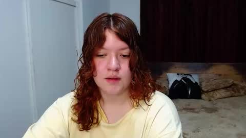 Snapshot of ramona15 chatting on 10/16/25, 10:33 Ramona online show from 10/16/25, 10:33