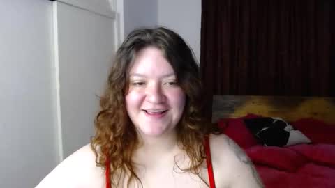 Snapshot of ramona15 chatting on 04/21/26, 10:56 Ramona online show from 04/21/26, 10:56