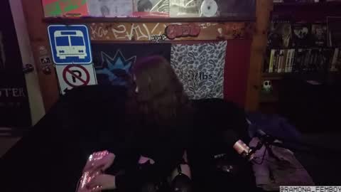 ramona_femboy online show from 09/30/25, 06:02