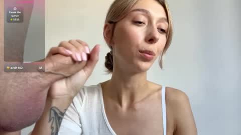 Snapshot of ramona_tom chatting on 04/12/26, 11:54 ramona_tom online show from 04/12/26, 11:54