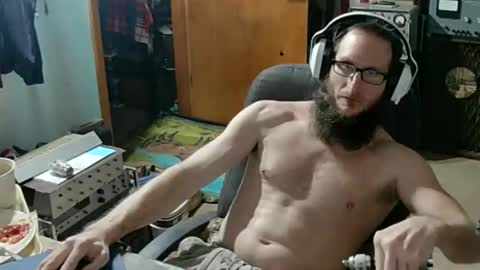 Randall online show from 11/11/25, 11:27