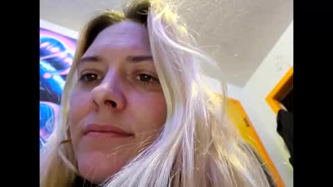 Randcandy77 online show from 02/15/25, 04:23