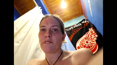 Randcandy77 online show from 02/19/25, 04:44