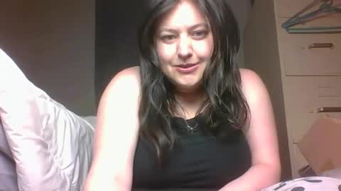 Snapshot of randicandi96 chatting on 04/03/26, 03:04 randicandi96 online show from 04/03/26, 03:04