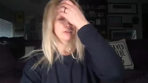 Snapshot of randiigirl69 chatting on 02/19/25, 03:27 Randii online show from 02/19/25, 03:27