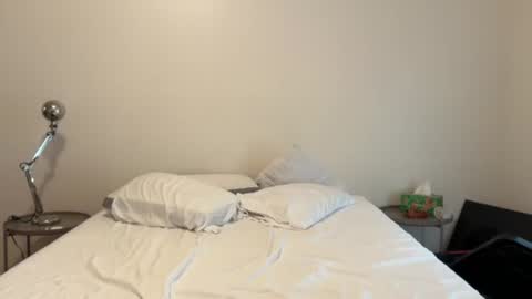 random_sexy online show from 07/17/26, 11:42