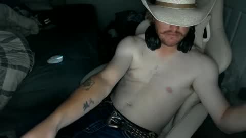 Snapshot of randomguy69759061 chatting on 10/24/25, 11:06 randomguy69759061 online show from 10/24/25, 11:06