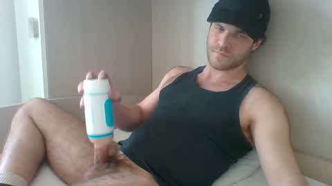 Snapshot of randomguy_42 chatting on 03/09/26, 12:09 randomguy_42 online show from 03/09/26, 12:09