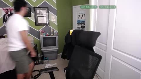 Snapshot of randomink3 chatting on 10/05/25, 10:18 randomink3 online show from 10/05/25, 10:18