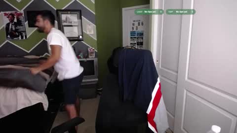 Snapshot of randomink3 chatting on 10/13/25, 03:23 randomink3 online show from 10/13/25, 03:23