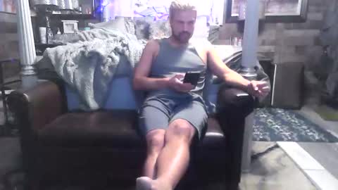 Snapshot of randybater8in chatting on 04/08/26, 11:43 Randy8inbater online show from 04/08/26, 11:43