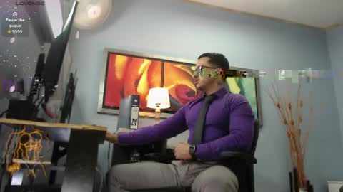 Snapshot of randylukehot chatting on 04/12/26, 02:22 randylukehot online show from 04/12/26, 02:22