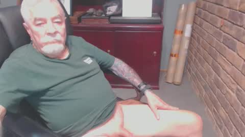 randyrodluvs69 online show from 09/20/25, 05:41