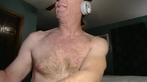 Snapshot of ranger510 chatting on 02/02/25, 10:39 Ranger510 online show from 02/02/25, 10:39