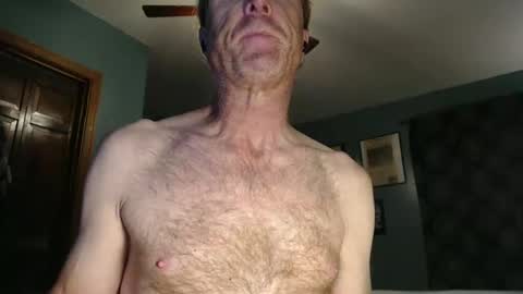 Snapshot of ranger510 chatting on 10/13/25, 01:38 Ranger510 online show from 10/13/25, 01:38