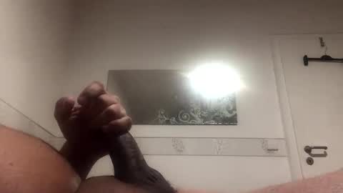 Snapshot of ranj00800 chatting on 02/10/25, 06:45 ranj00800 online show from 02/10/25, 06:45