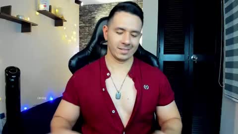 Snapshot of ransoj chatting on 02/09/25, 11:36 Jonas online show from 02/09/25, 11:36