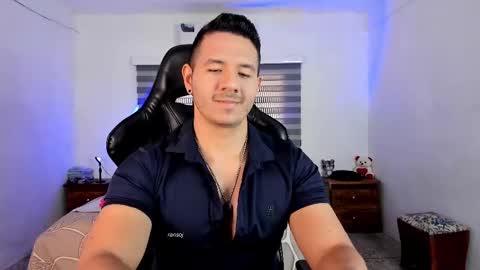 Snapshot of ransoj chatting on 09/18/25, 03:14 Jonas online show from 09/18/25, 03:14